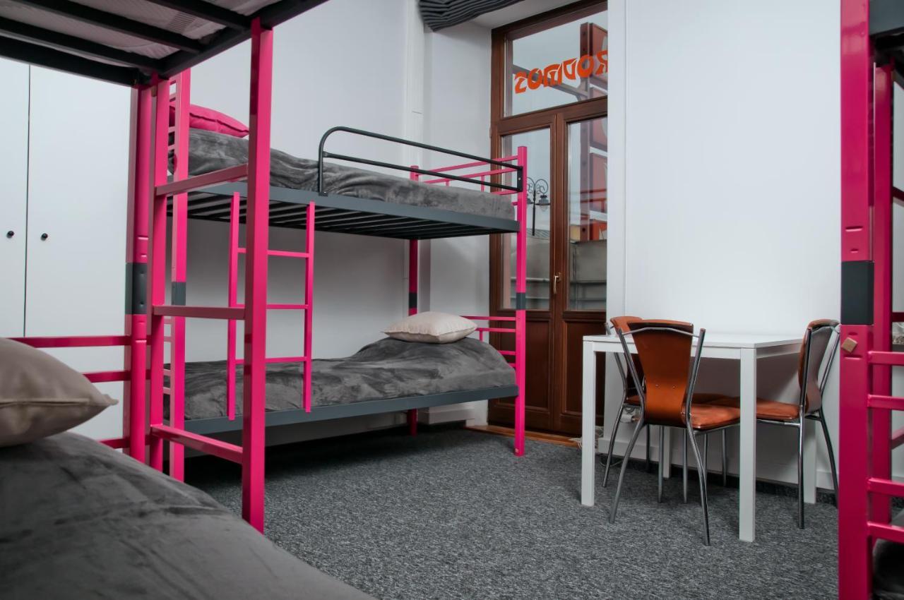 Rodmos Hostel Lublin Exteriör bild