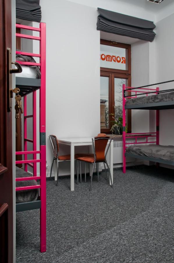 Rodmos Hostel Lublin Exteriör bild
