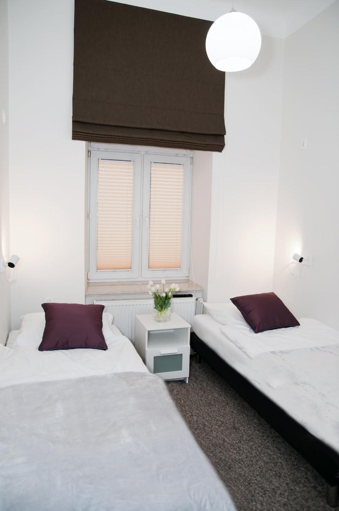 Rodmos Hostel Lublin Exteriör bild
